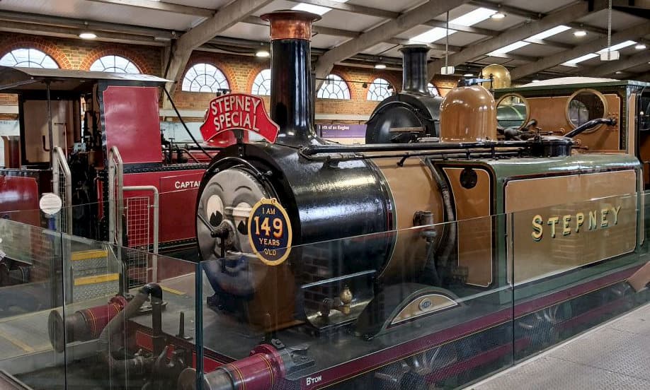 Train at Bluebell Railway